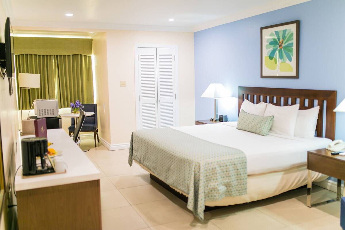 In-room safe, desk, laptop workspace, blackout drapes