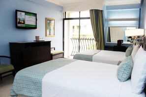 1 bedroom, in-room safe, desk, laptop workspace