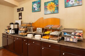 Petit déjeuner buffet compris tous les jours