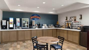 Petit déjeuner buffet compris tous les jours