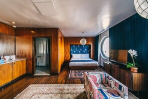Junior Penthouse - The Maritime Hotel (New York)