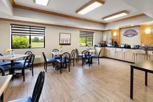 Free daily continental breakfast