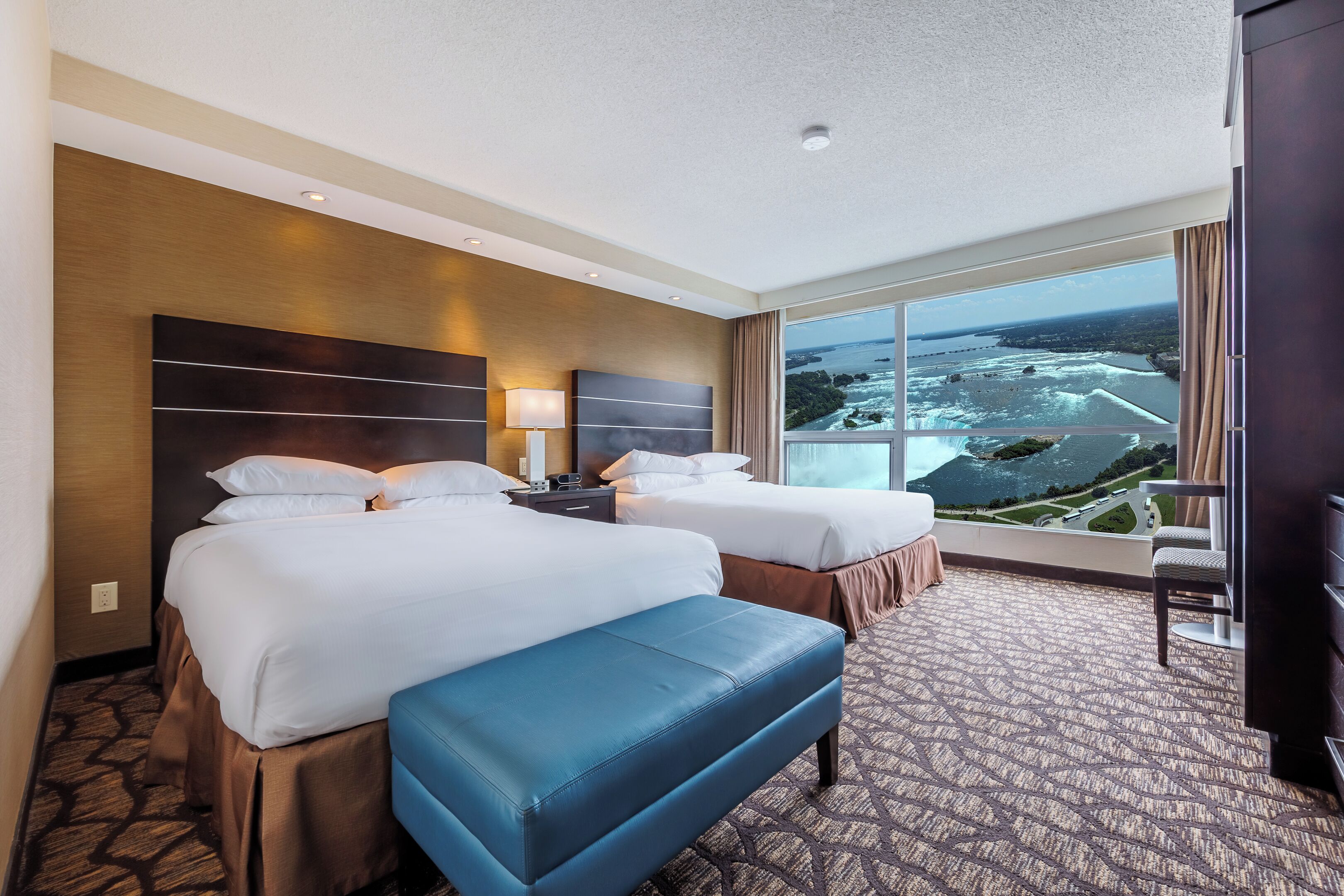 Embassy Suites by Hilton Niagara Falls Fallsview Reviews, Deals & Photos 2023 Expedia