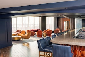 2 bars/lounges - Hyatt Regency Niagara Falls Fallsview (Niagara Falls)