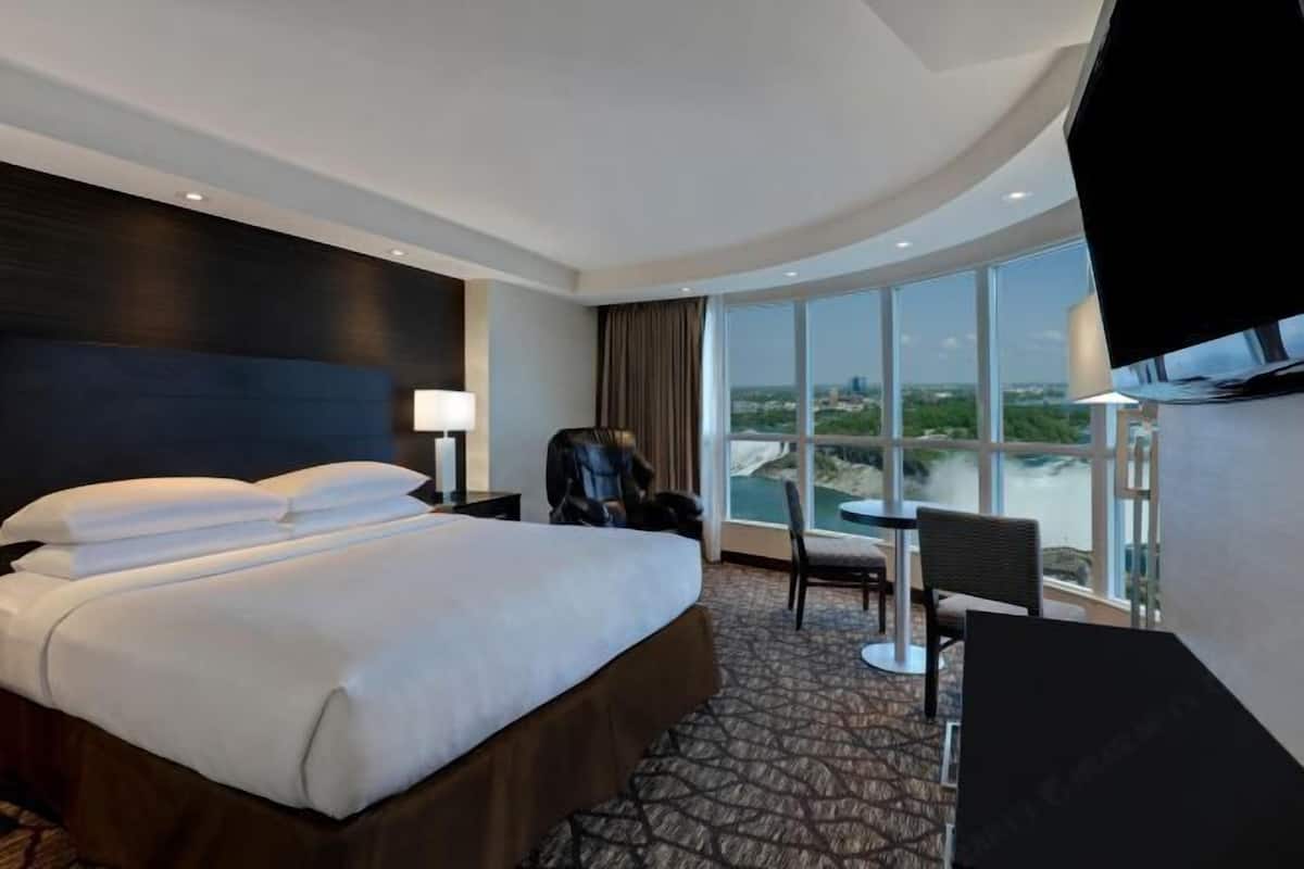 1 dormitorio, ropa de cama de alta calidad, caja fuerte y escritorio