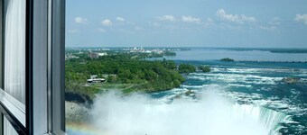 Embassy Suites by Hilton Niagara Falls Fallsview