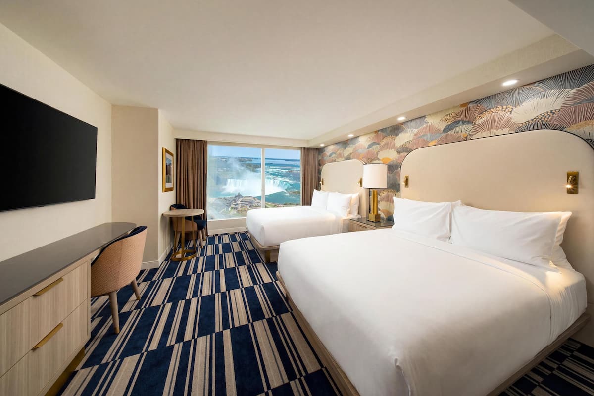 Fallsview Suite | Three Beds