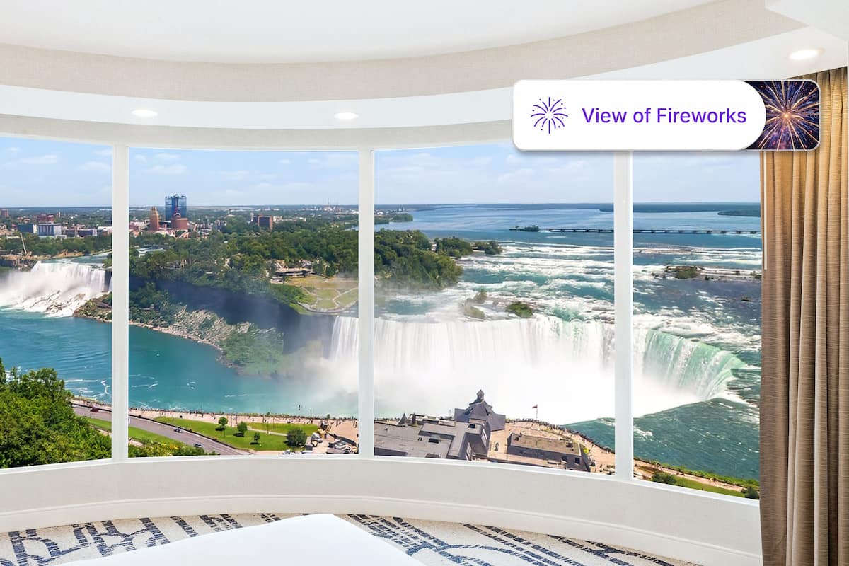 The Family Presidential Suite | Panoramic Premium Fallsview | 1 dormitorio, ropa de cama de alta calidad, caja fuerte y escritorio