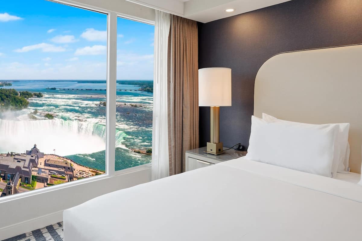 Fallsview Suite | Two King Beds | Air Jetted Tub | 1 bedroom, premium bedding, in-room safe, desk