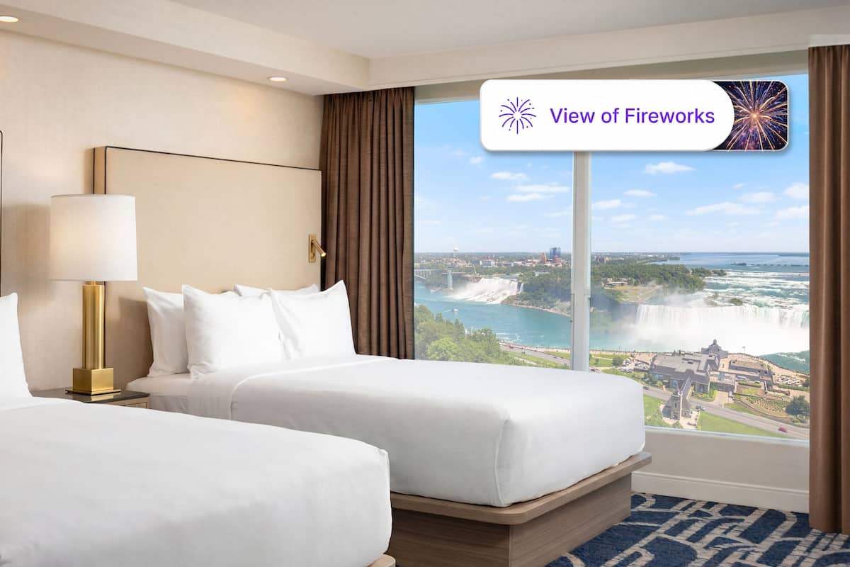 Premium Fallsview Suite | Four Beds | Two Bathrooms | High Floor | 1 dormitorio, ropa de cama de alta calidad, caja fuerte y escritorio