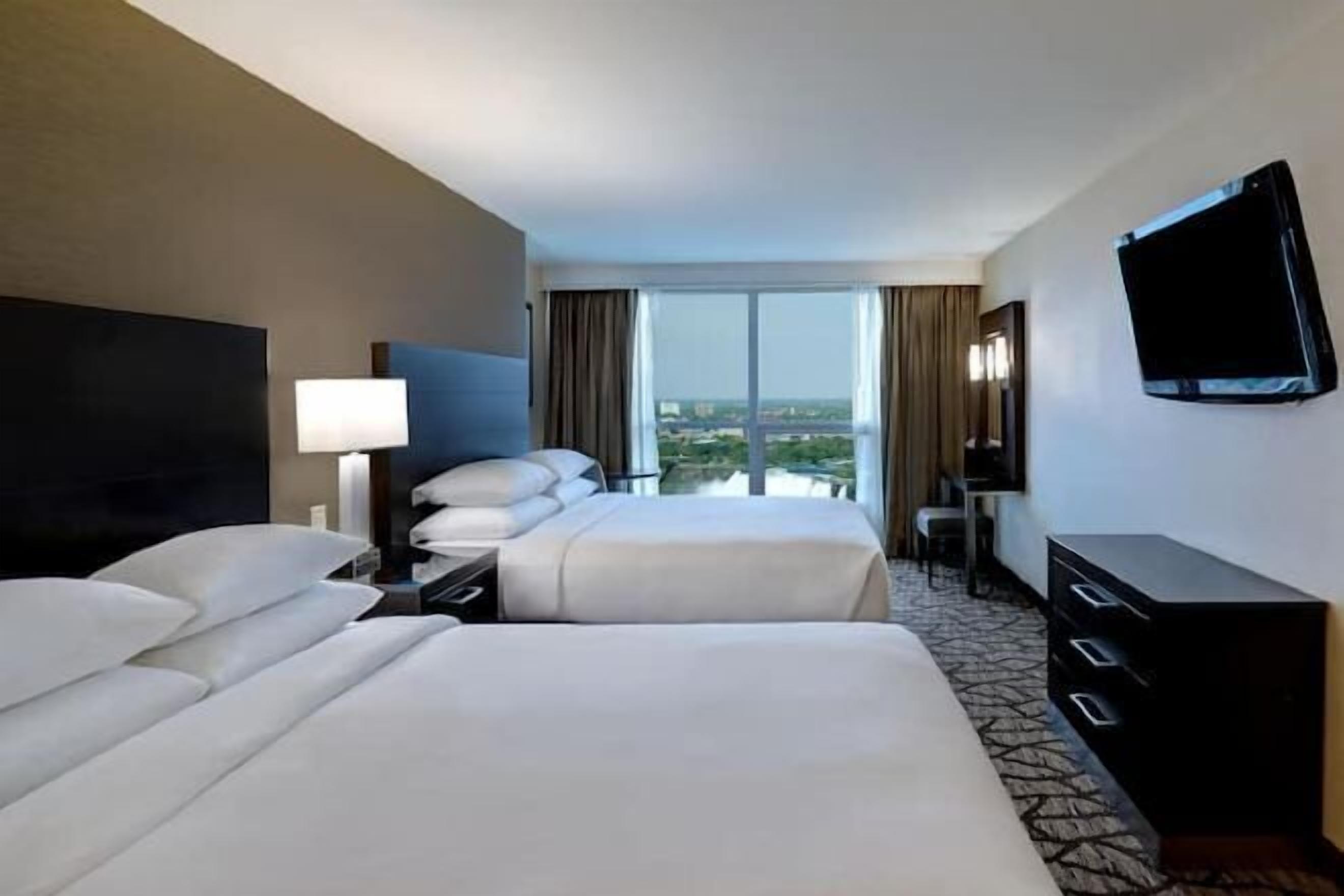 1 bedroom, premium bedding, in-room safe, desk