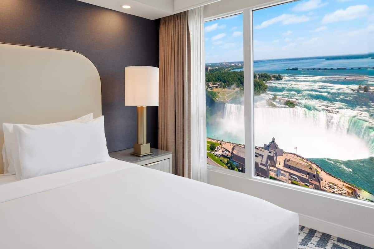 Fallsview | Two Queen Beds
