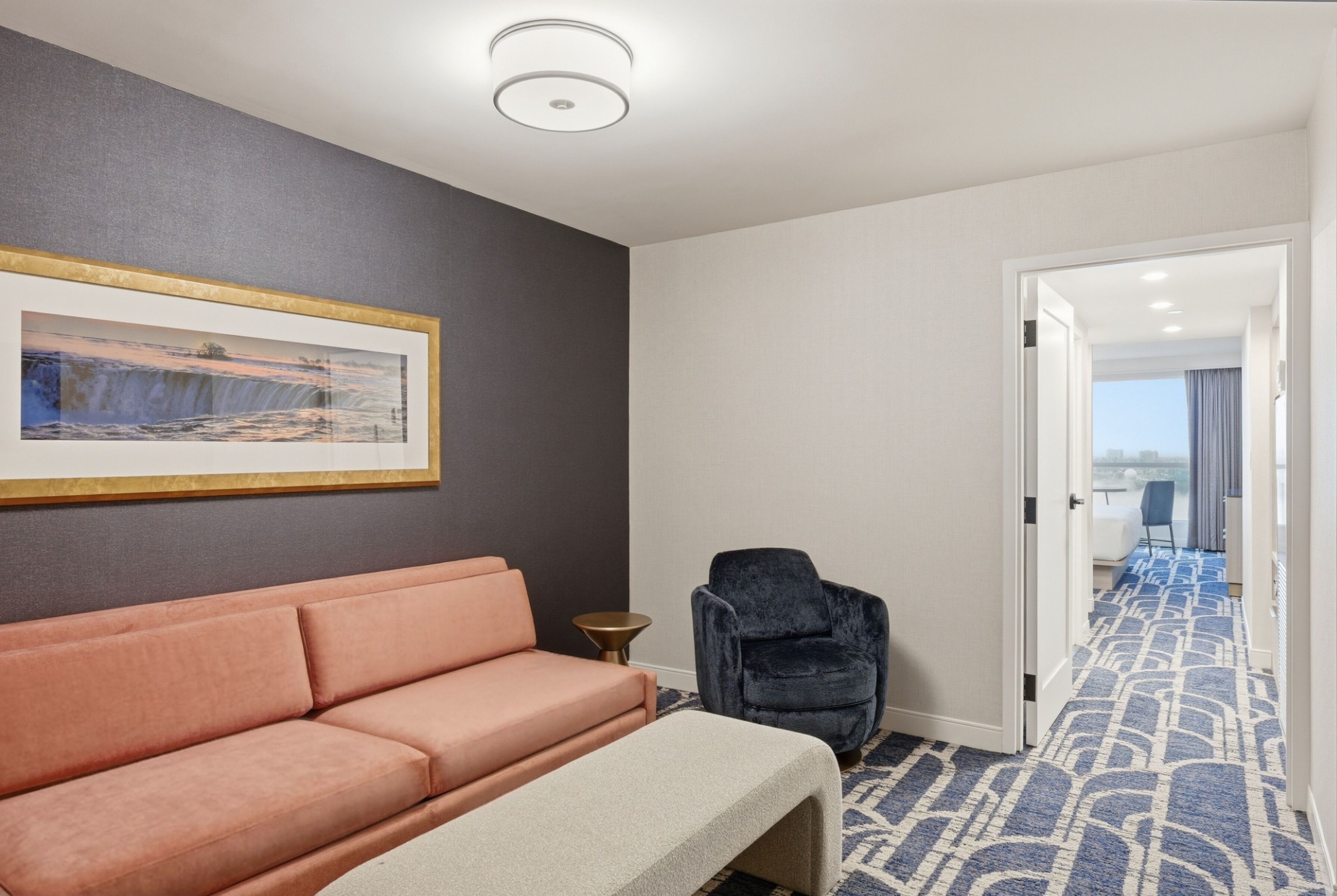 Suite, 1 King Bed with Sofa bed (2 Room, Fallsview)