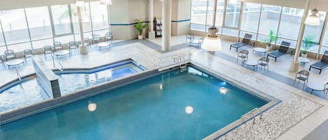 Indoor pool, pool loungers