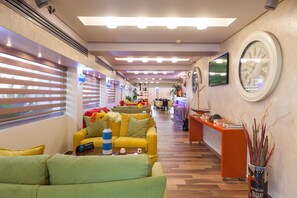 Lounge - Tropical Hotel (Alimos)
