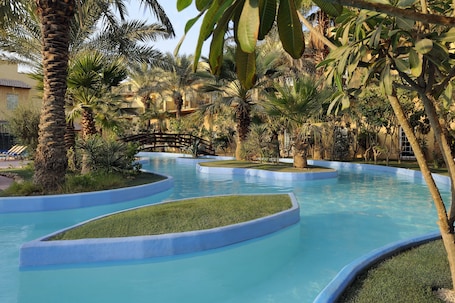 Outdoor pool, open 9:00 AM to 6:00 PM, sun loungers. Montrose A Mayfair Collection Hotel