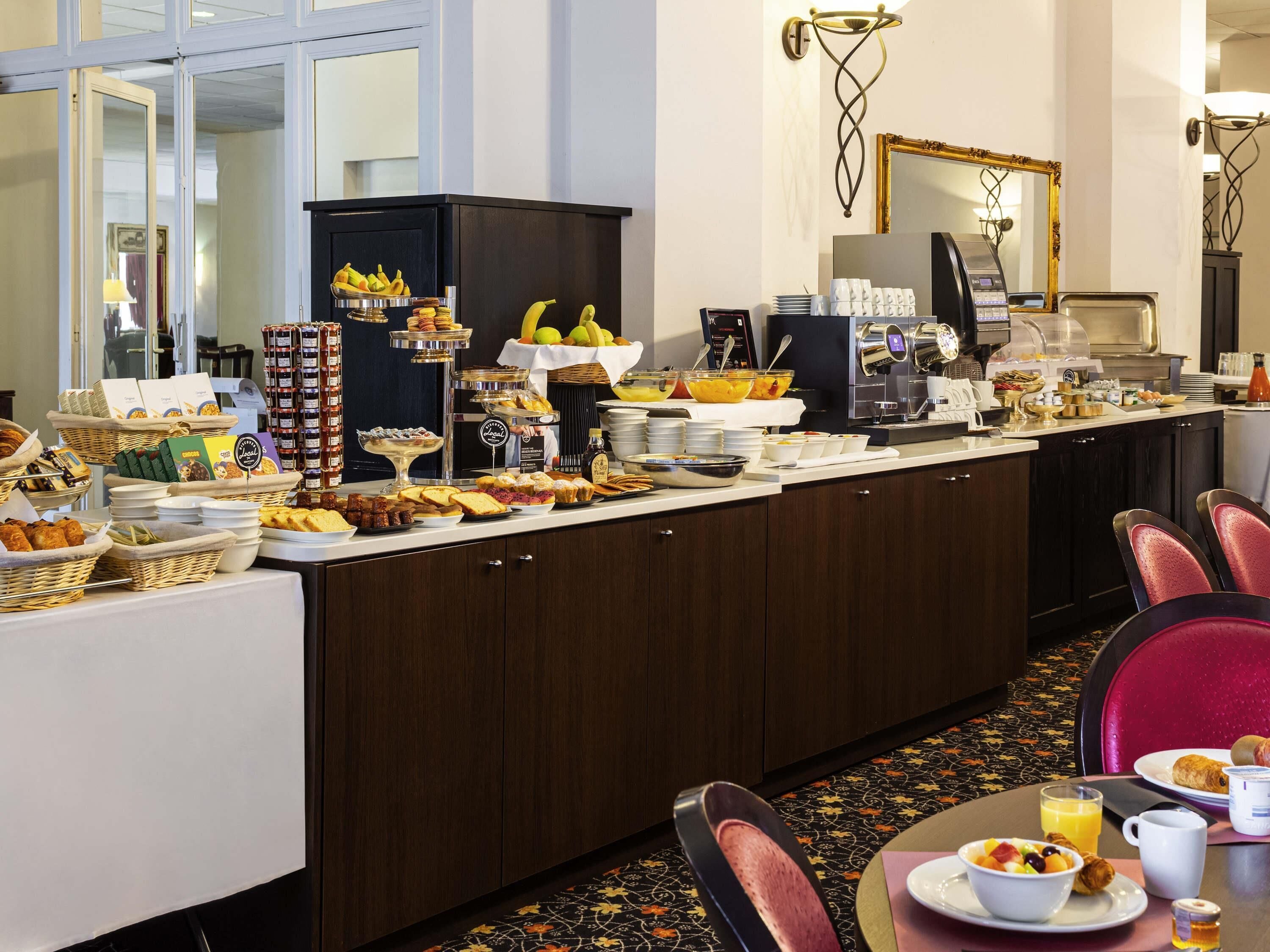 Desayuno de cocina local (EUR 15.00 por persona) 