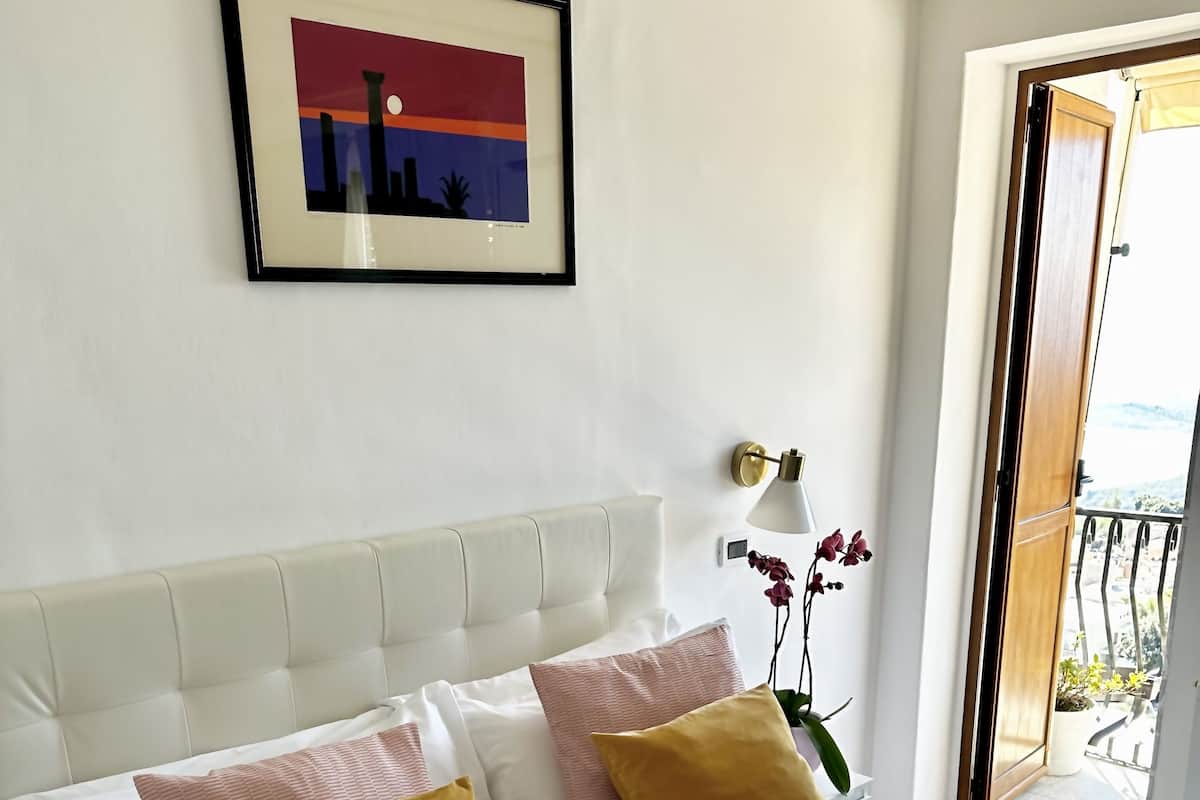 Camera Superior con letto matrimoniale o 2 letti singoli | 1 camera, biancheria da letto ipoallergenica, copriletto in piuma