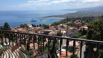 Superior Double or Twin Room | Balcony view