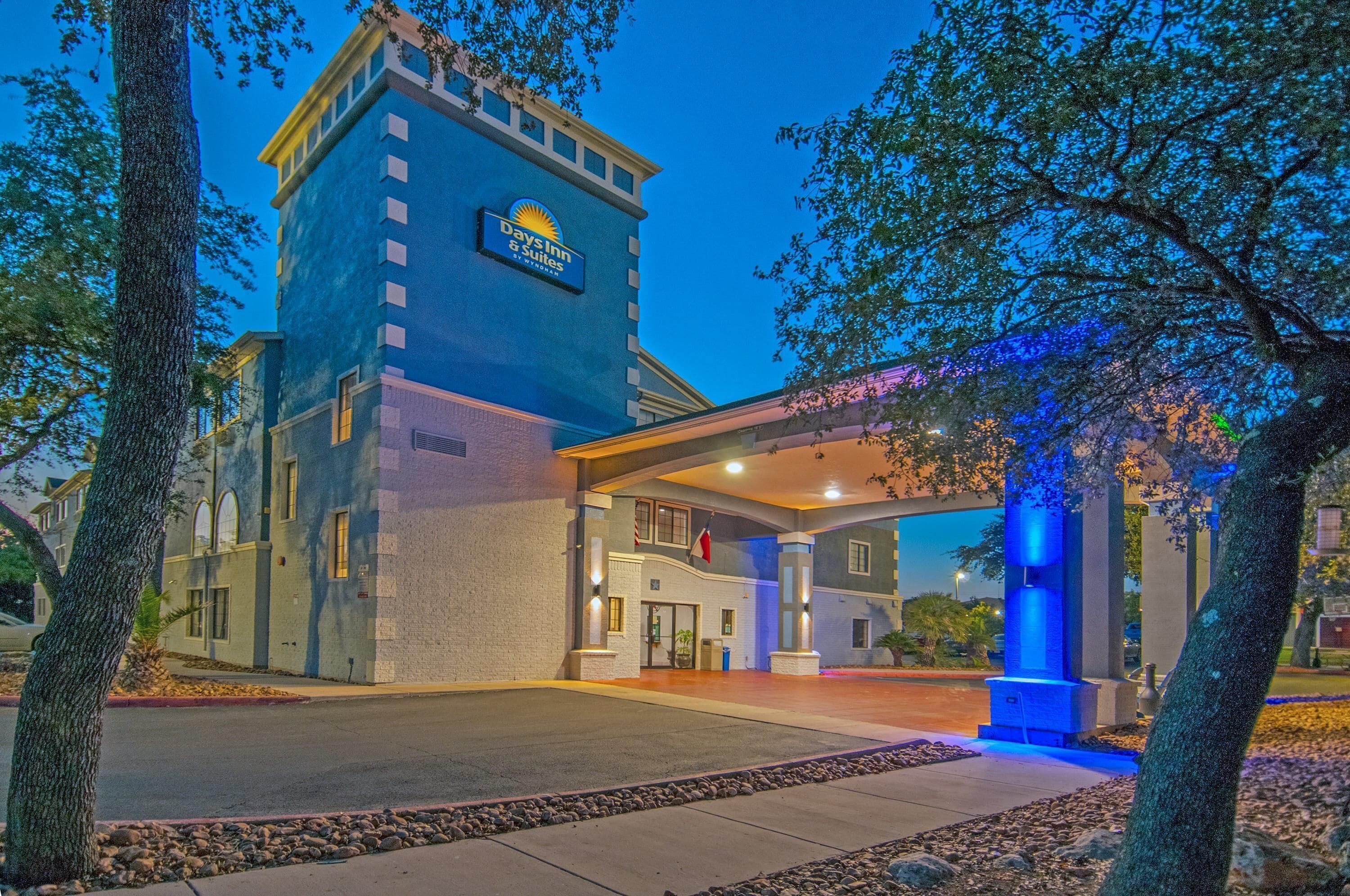 Foto - Days Inn by Wyndham Suites San Antonio North/Stone Oak