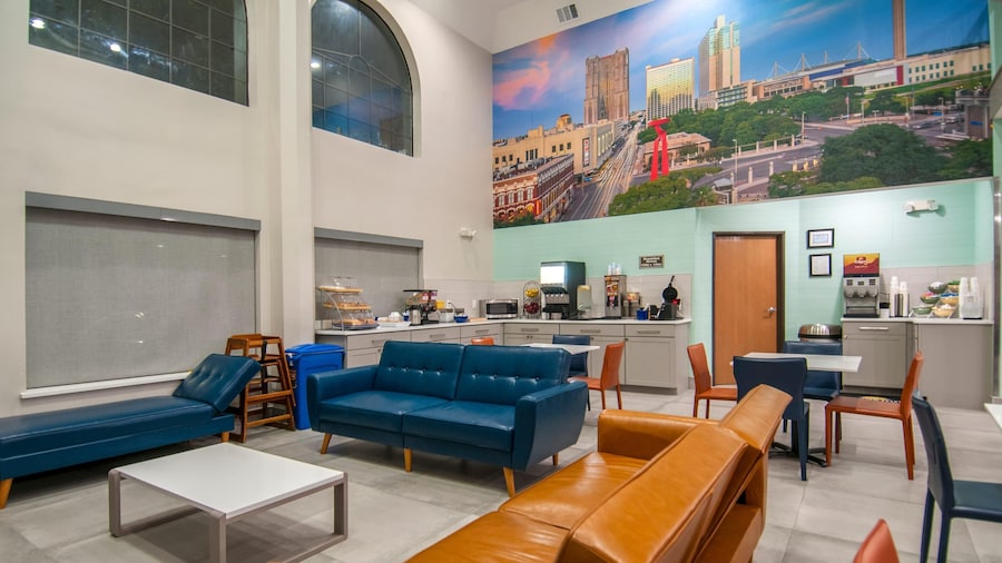 Days Inn by Wyndham Suites San Antonio North/Stone Oak