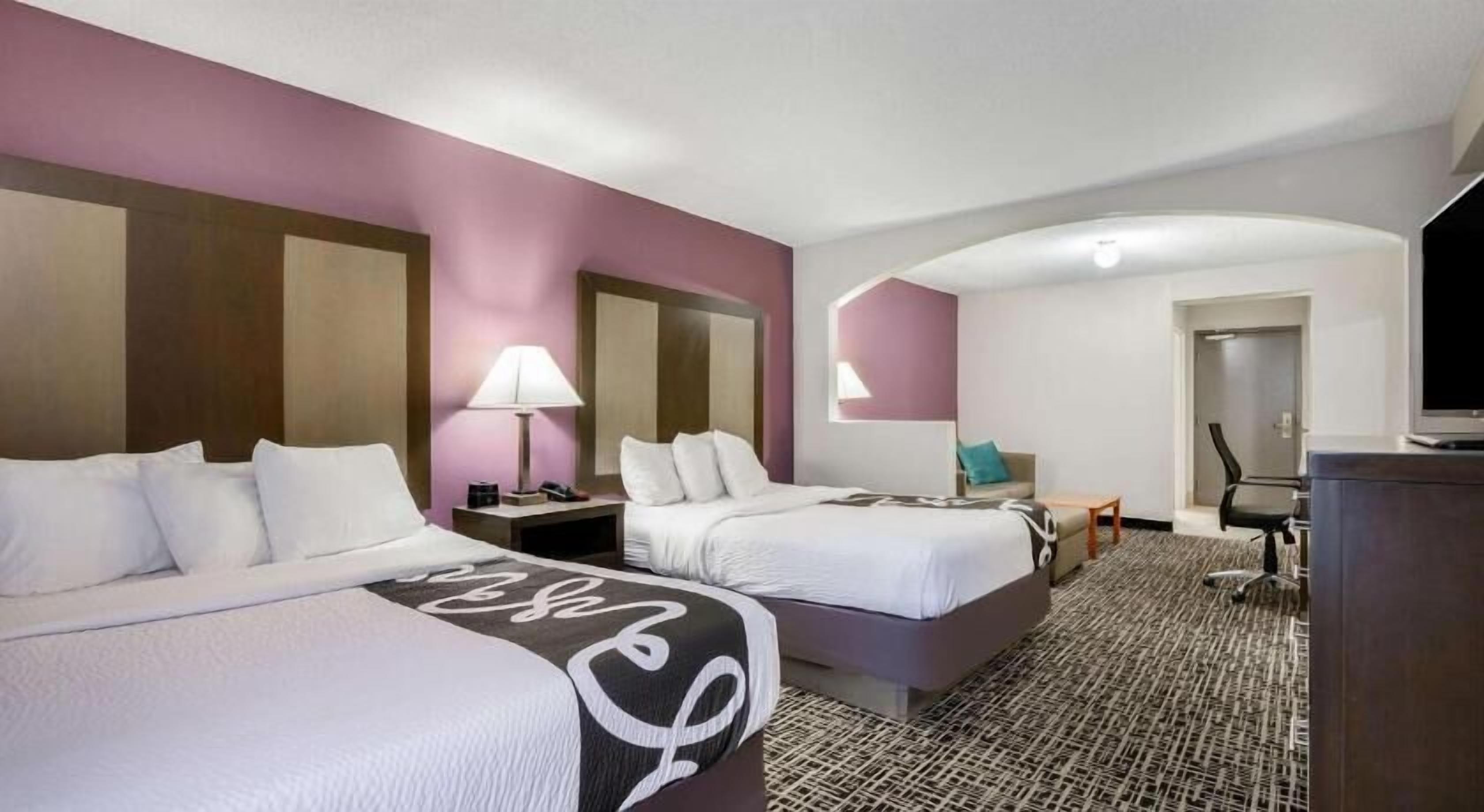 Literie de qualité supérieure, surmatelas, bureau