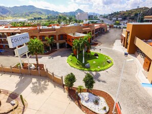 Front of property - Hotel Colonial Hermosillo (Hermosillo)