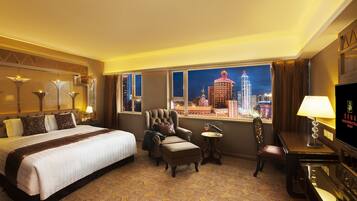 Ropa de cama de alta calidad, camas con pillow-top y minibar