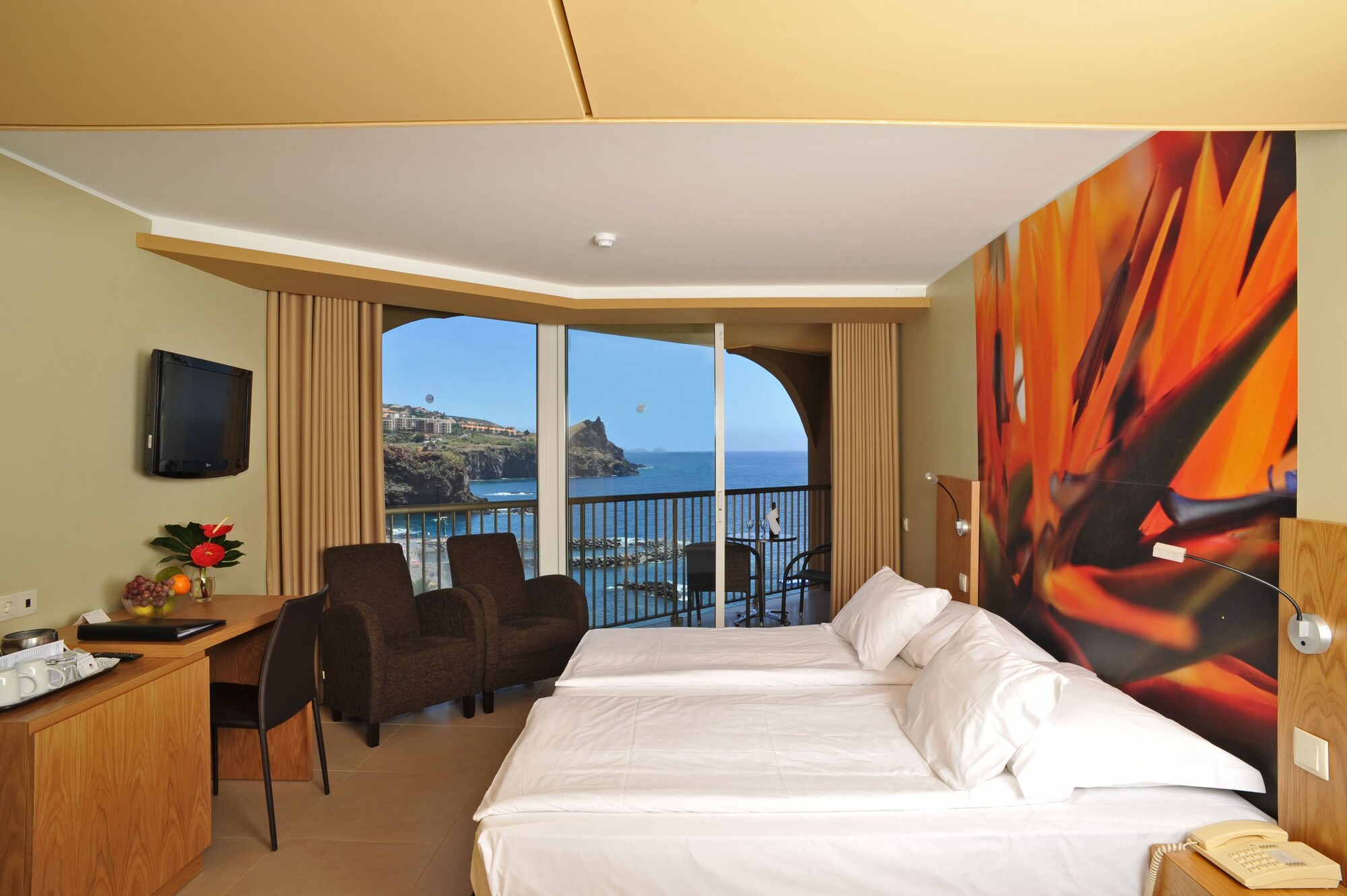 4 Star Hotels