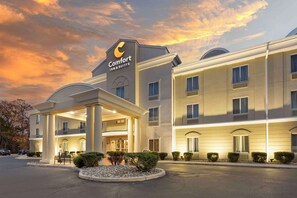 Exterior - Comfort Inn & Suites Carneys Point - Pennsville (Penns Grove)