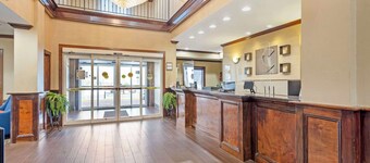 Comfort Inn & Suites Carneys Point - Pennsville