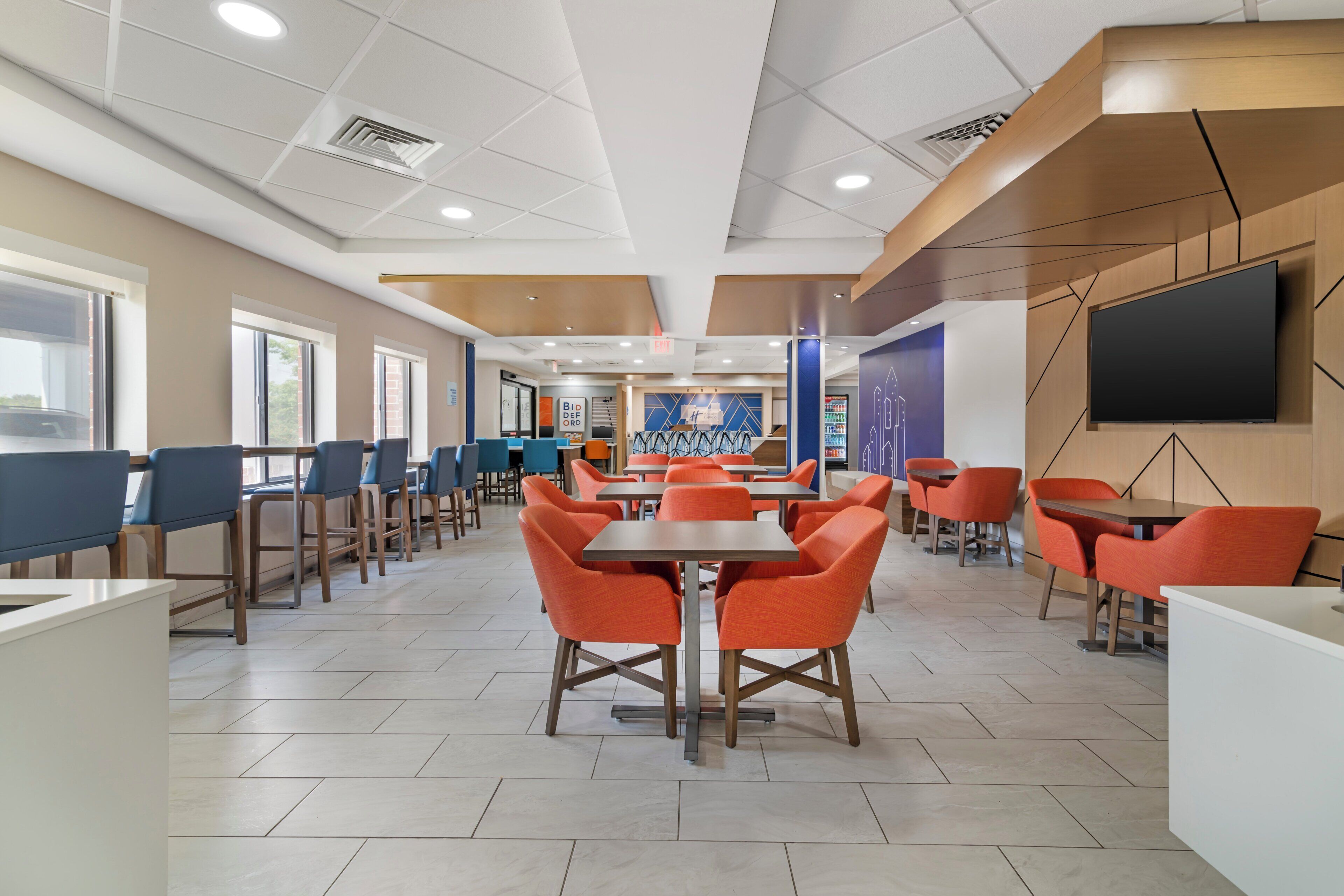 Free daily continental breakfast