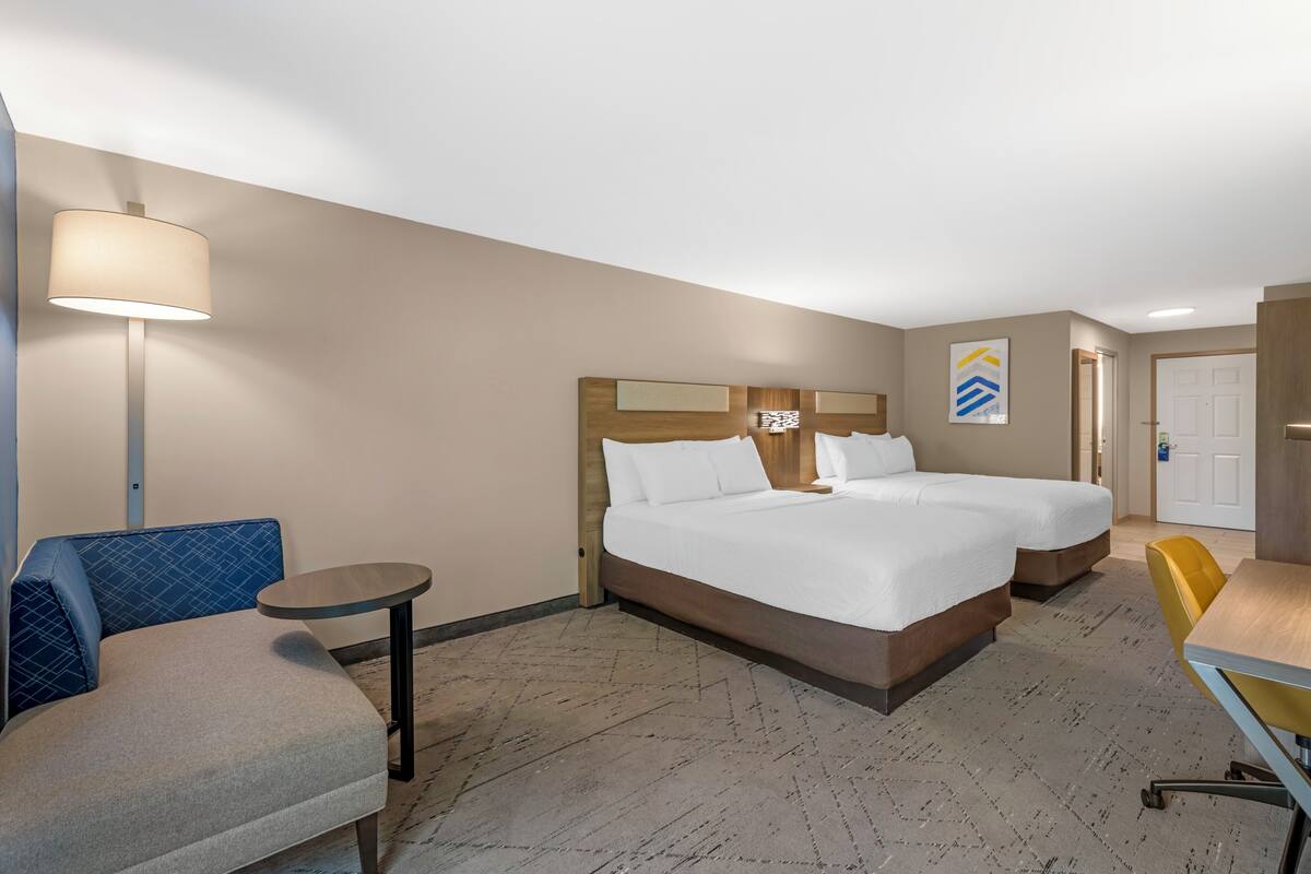 Standard Room, 2 Queen Beds | In-room safe, desk, iron/ironing board, WiFi (free)