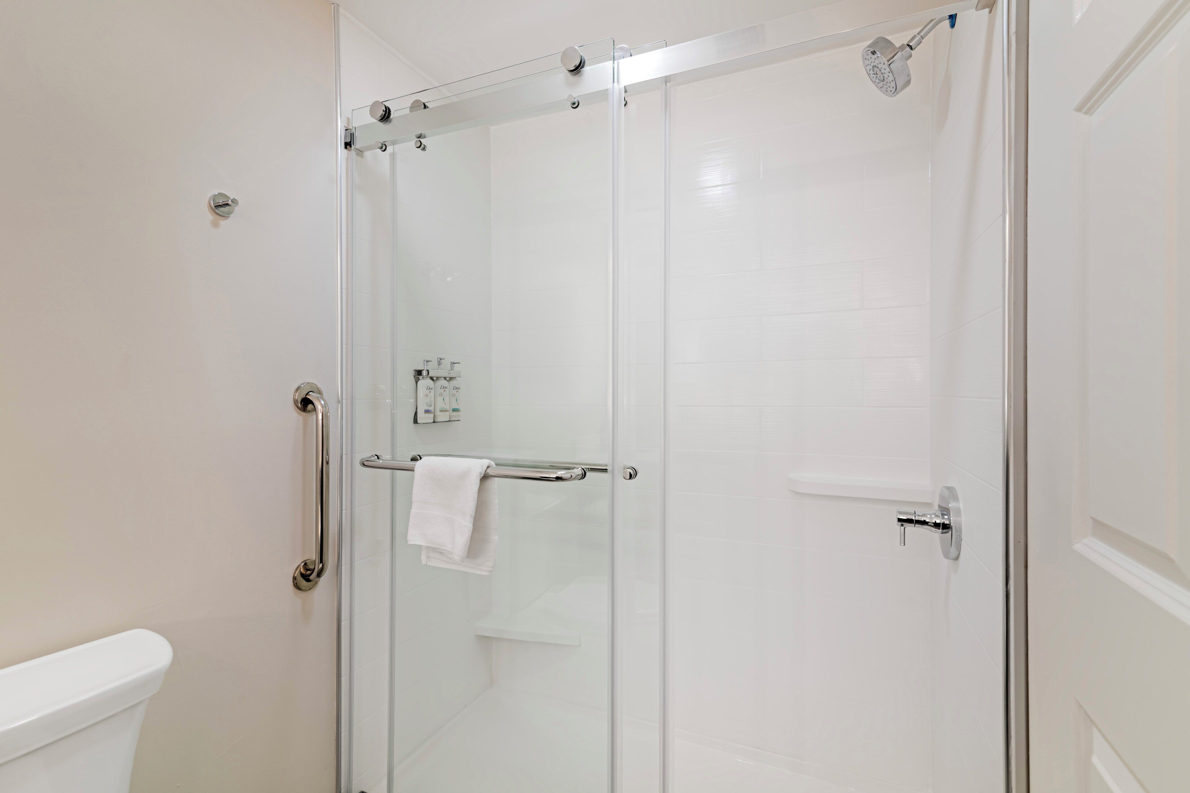 In-room safe, desk, iron/ironing board, free WiFi