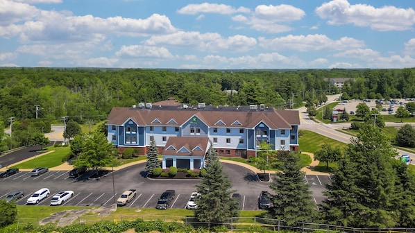 Exterior - Holiday Inn Express Biddeford by IHG (Biddeford)