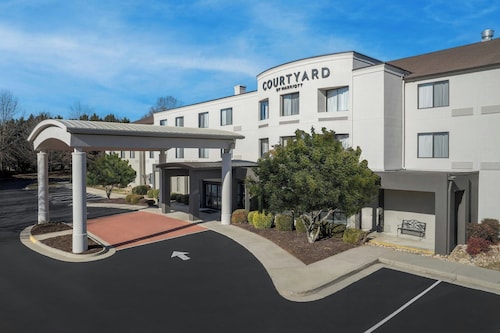 Courtyard by Marriott Danville