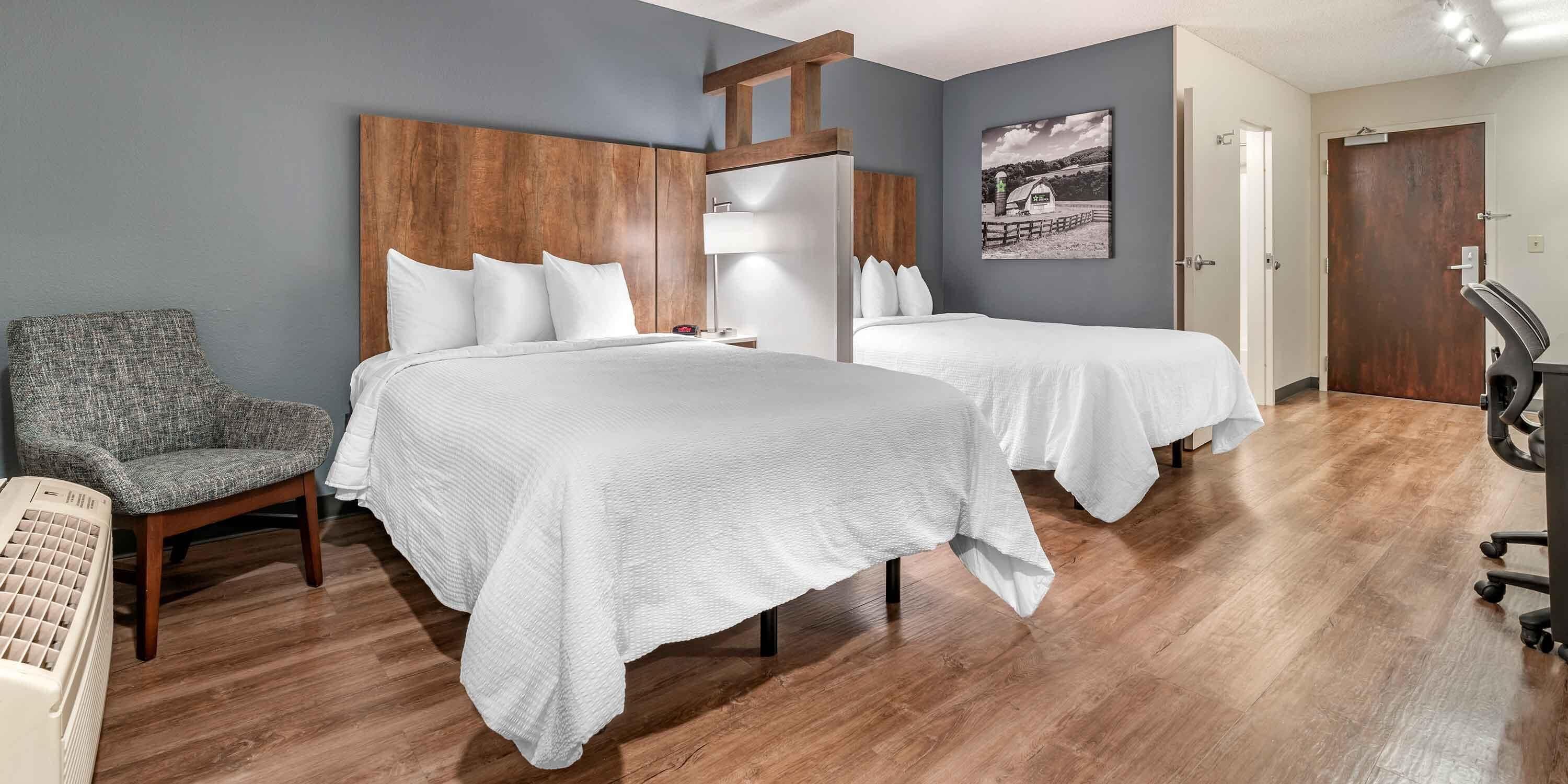 Studio | Premium bedding, desk, blackout curtains, iron/ironing board