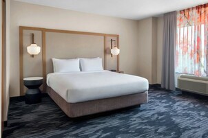 Ropa de cama de alta calidad, escritorio y cortinas blackout 