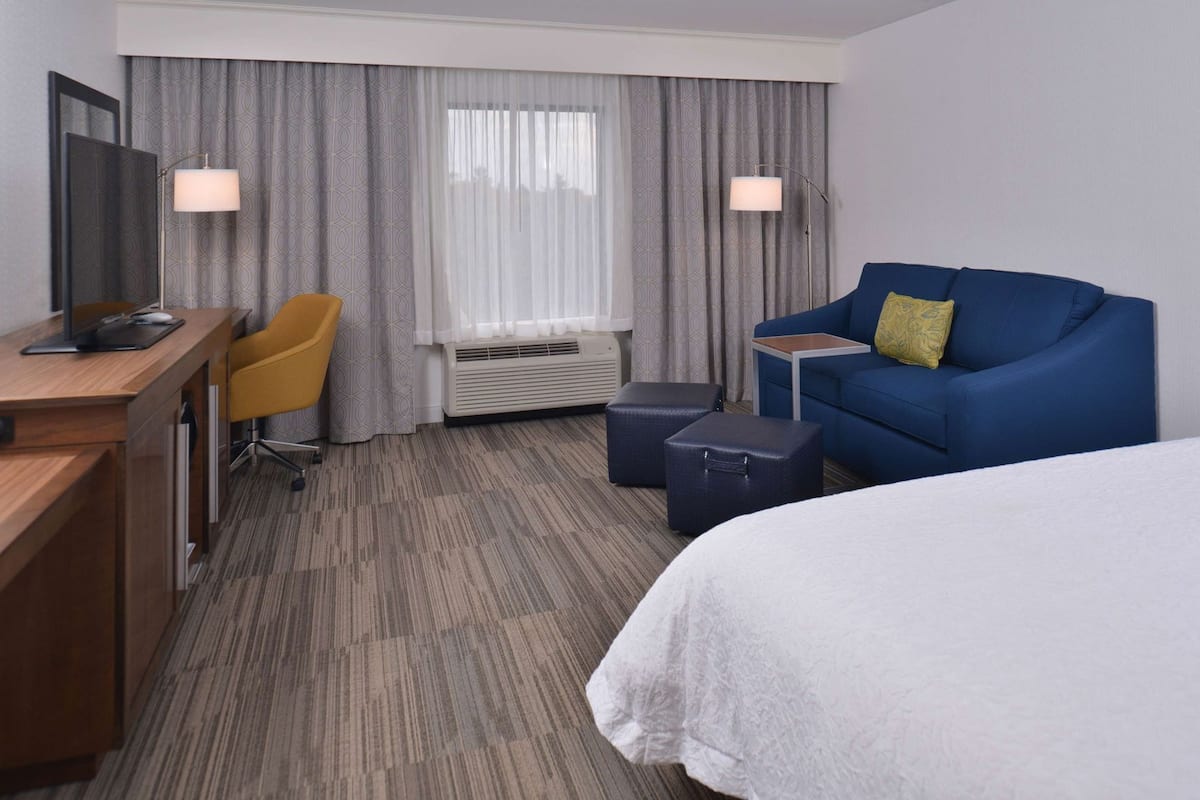 In-room safe, desk, laptop workspace, iron/ironing board