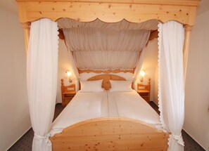 Superior Double Room | Premium bedding, in-room safe, individually decorated
