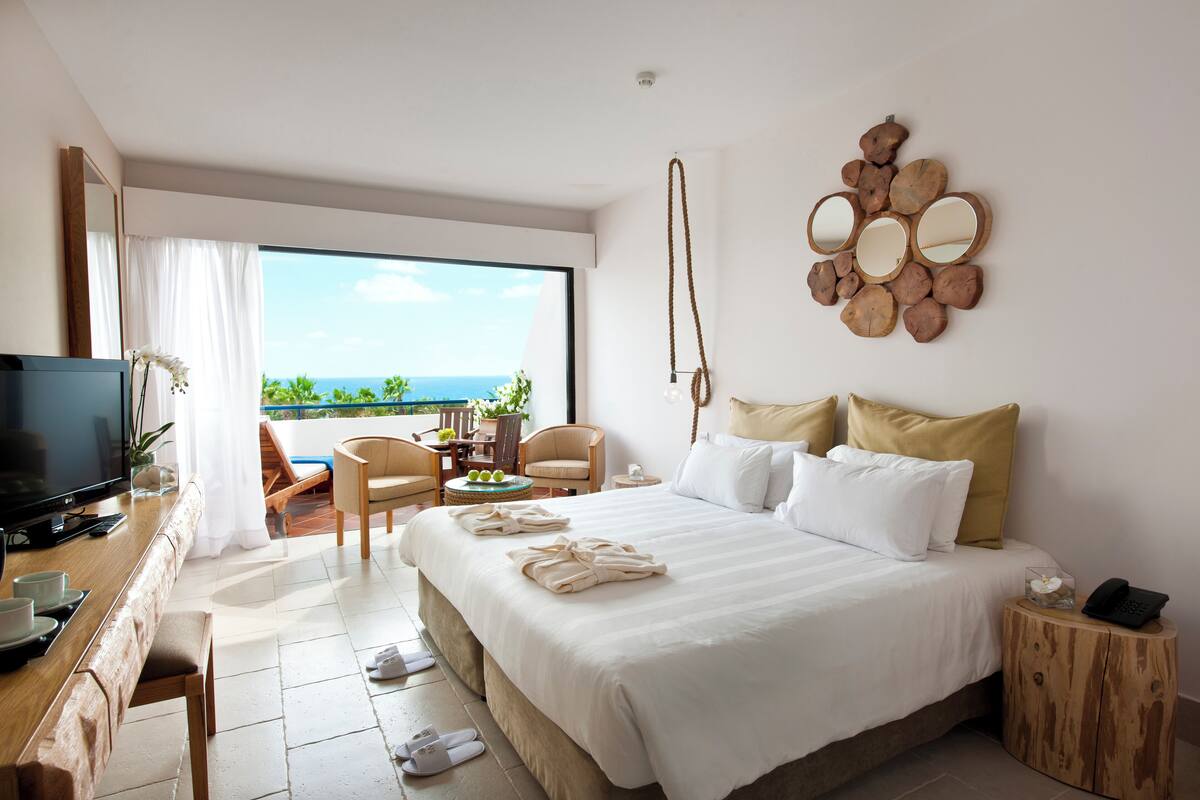 Superior Deluxe Sea View | 1 habitación y ropa de cama hipoalergénica