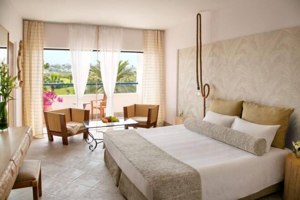In-room safe, desk, laptop workspace, blackout curtains