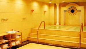 室內 Spa 池
