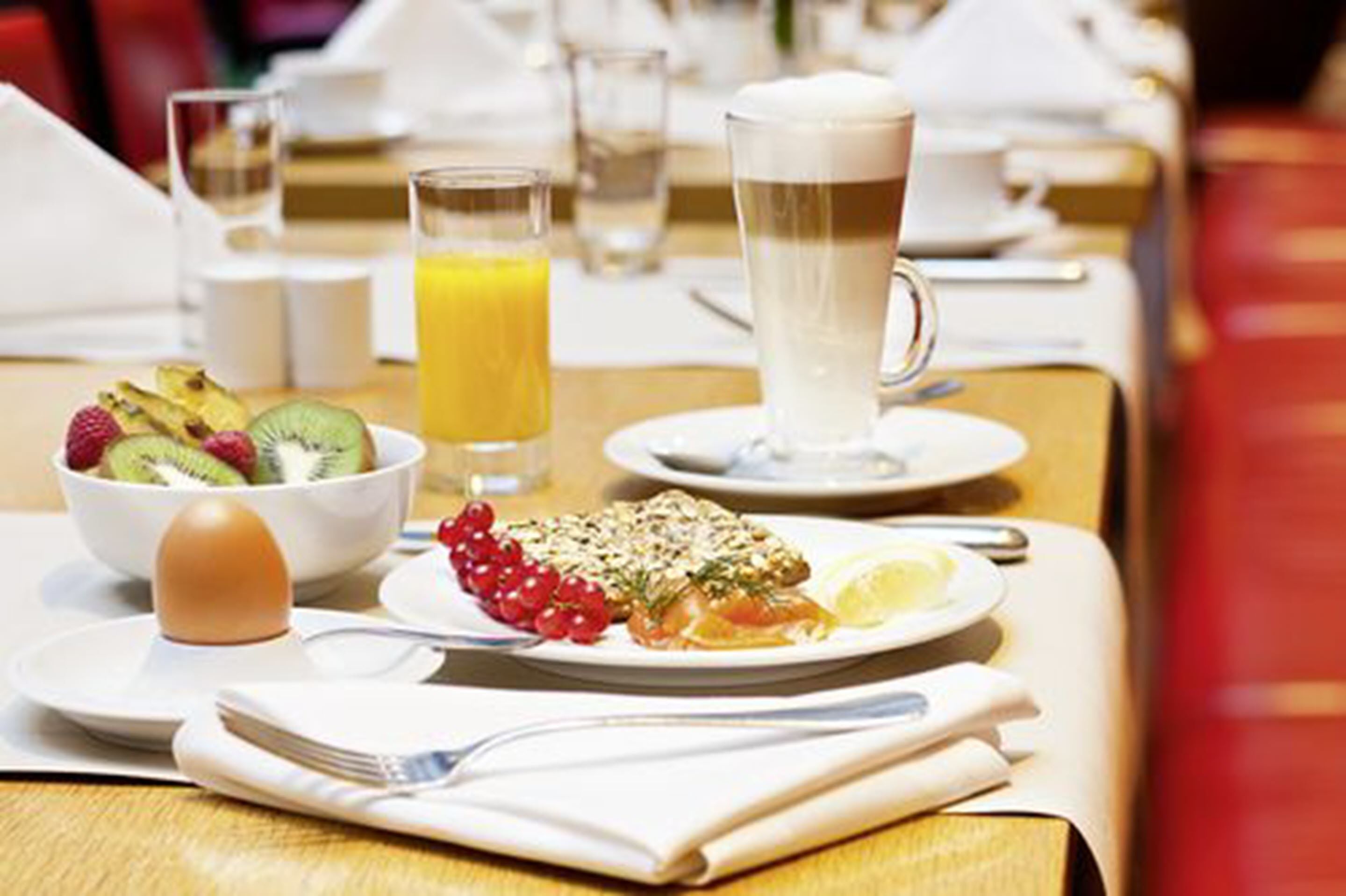 daily buffet breakfast (eur 18 per person)