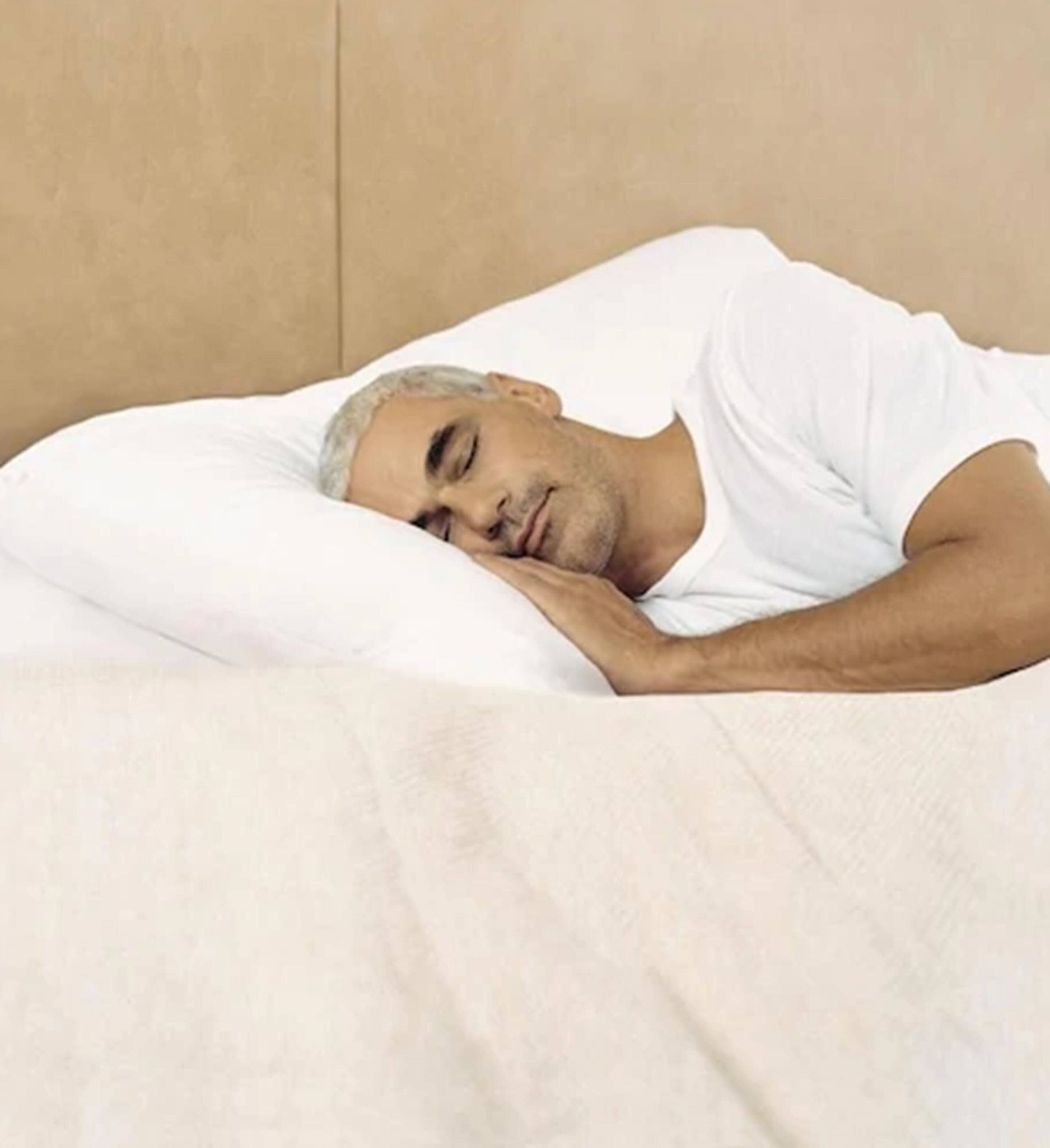 hypo-allergenic bedding, minibar, in-room safe, desk