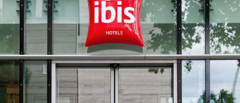 스탠다드 트윈룸, 싱글침대 2개 | 저자극성 침구, 필로우탑 침대, 객실 내 금고, 책상