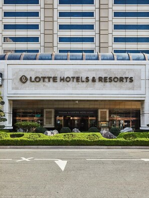 Front of property - Lotte Hotel Ulsan (Ulsan)