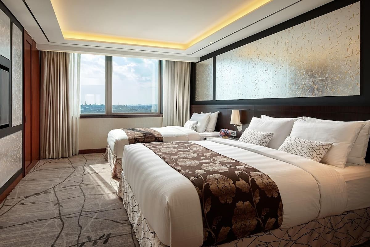 Down duvets, minibar, in-room safe, desk