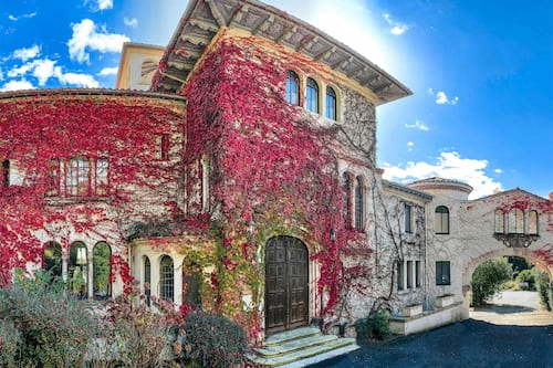 Façade de lâhĂ©bergement