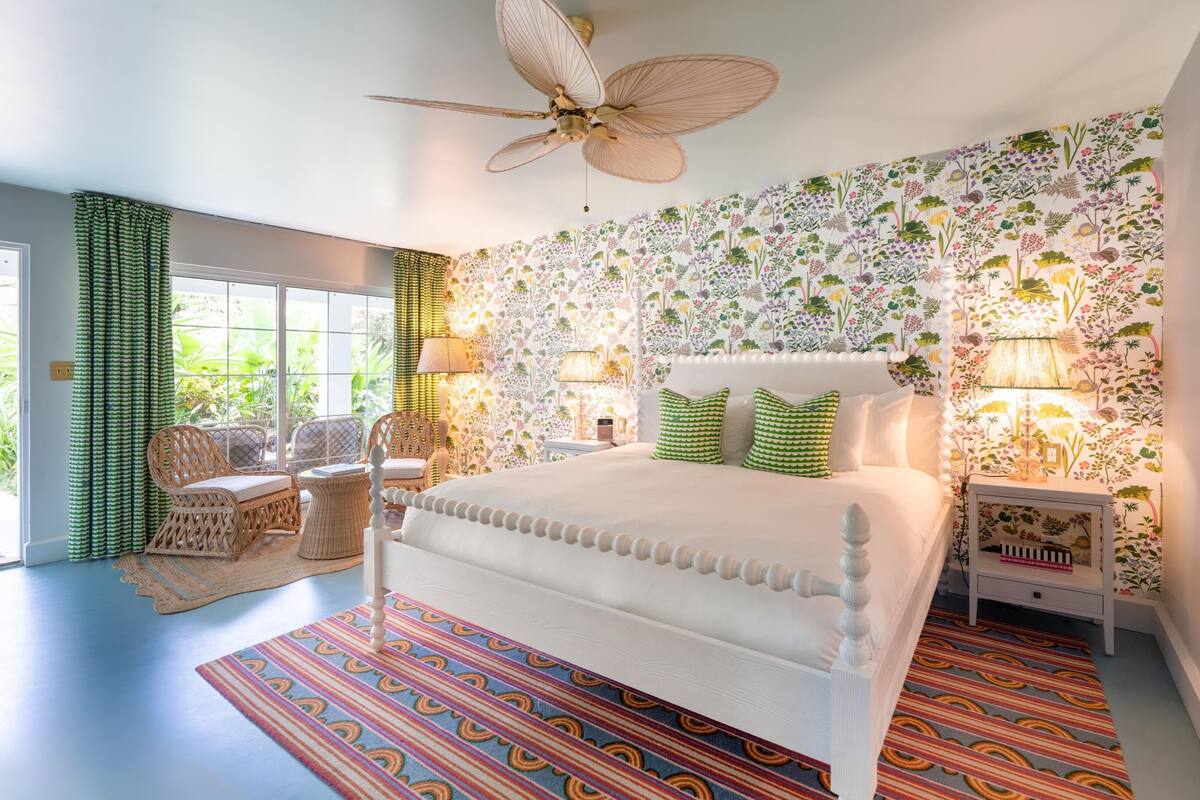 Superior Room (Garden) | Premium bedding, down comforters, pillowtop beds, in-room safe